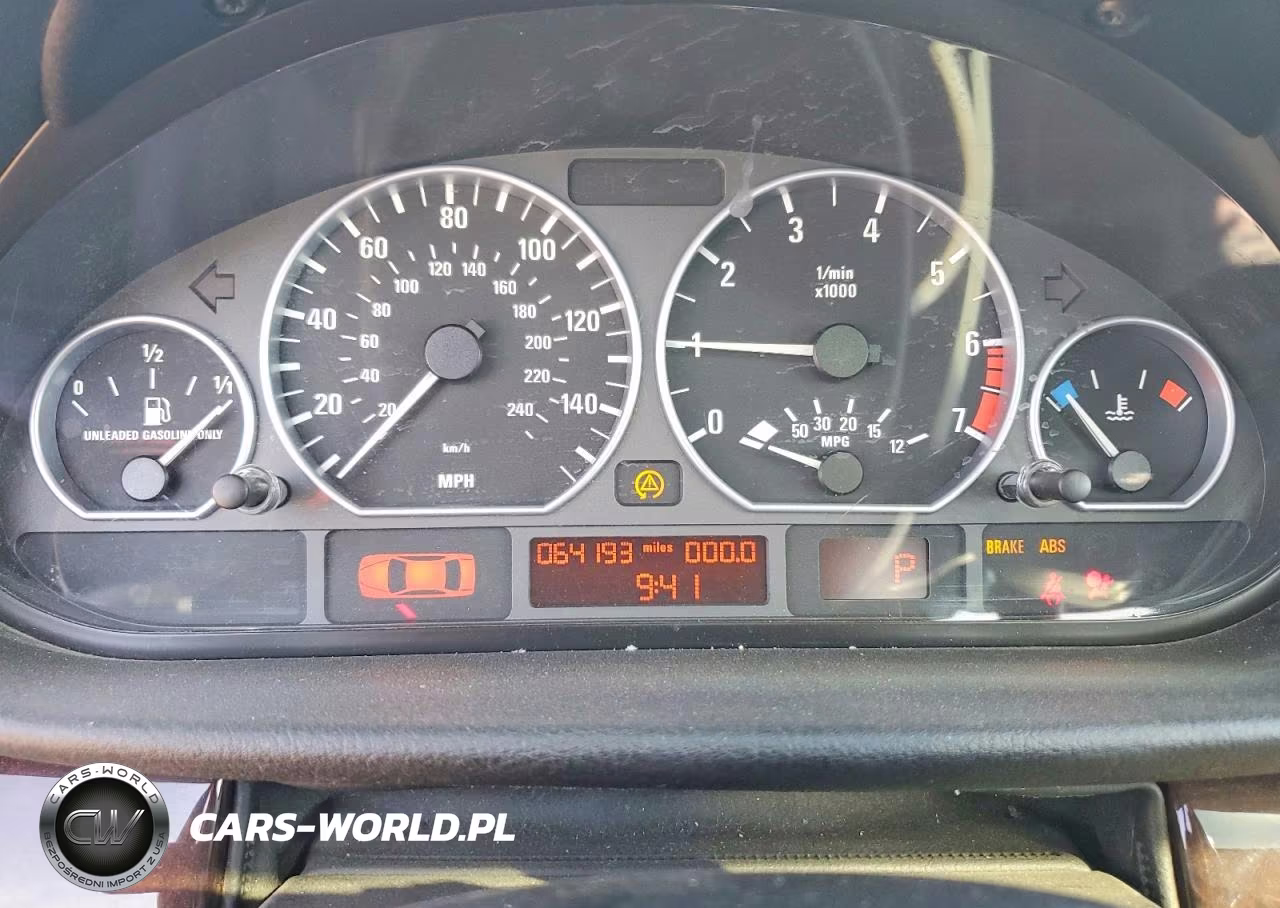 2002 BMW 330 Xi VIN:WBAEW53422PG20052 - 9