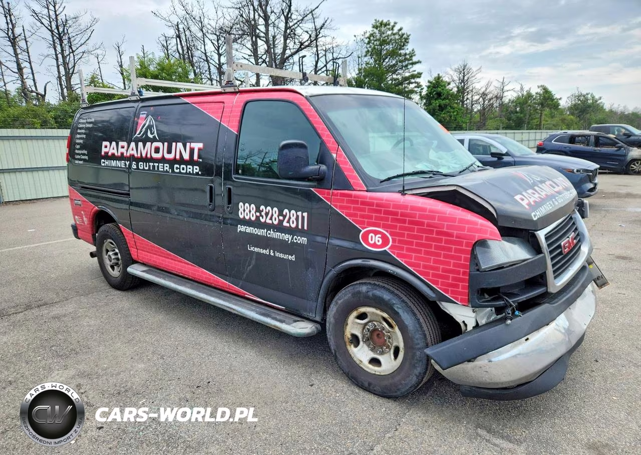 2018 GMC Savana 2500 Delivery Van VIN:1GTW7AFG6J1909856 - 4