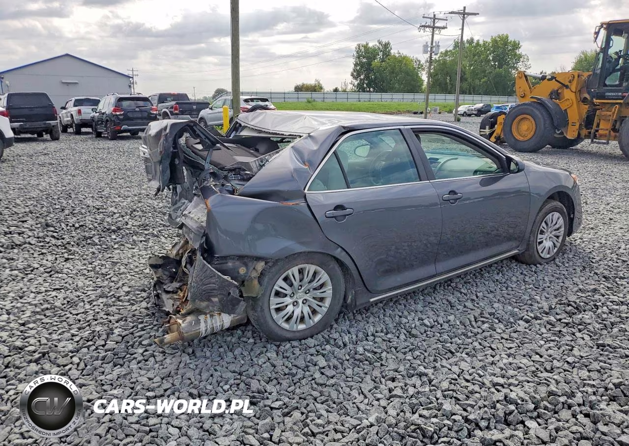 2012 Toyota Camry Le VIN:4T4BF1FK0CR270656 - 3