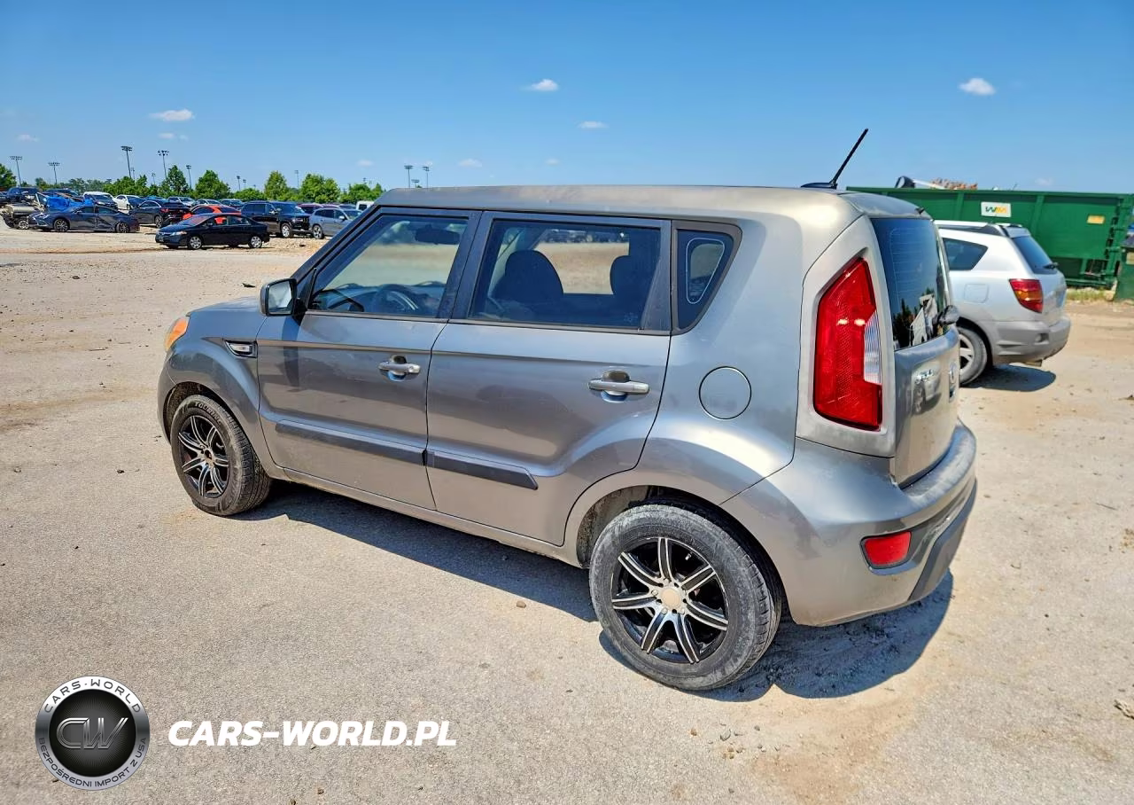 2013 Kia Soul Base VIN:KNDJT2A56D7500758 - 2