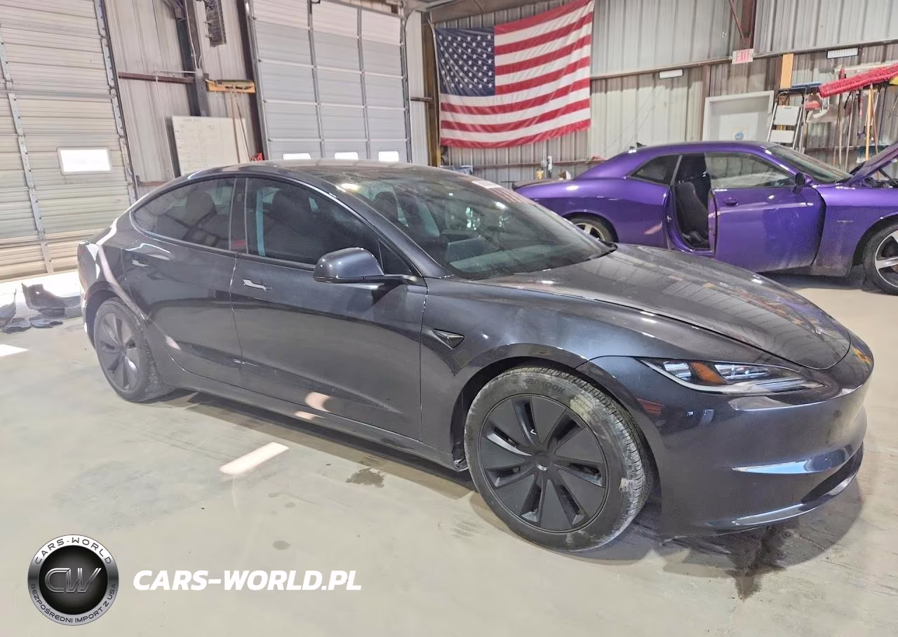 2024 Tesla Model 3 Long Range Dual Motor All-Wheel Drive VIN:5YJ3E1EBXRF836833 - 4