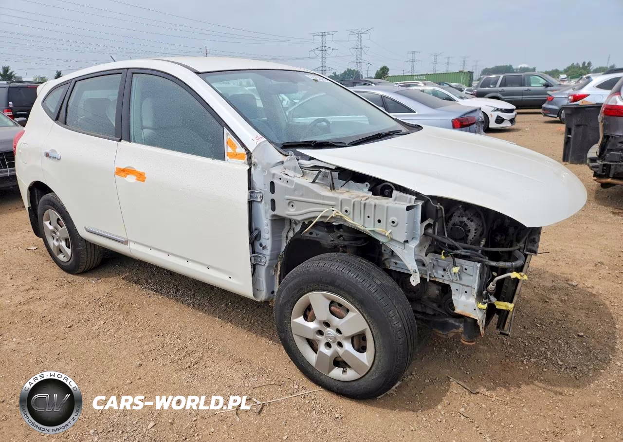2013 Nissan Rogue S VIN:JN8AS5MV2DW623659 - 4