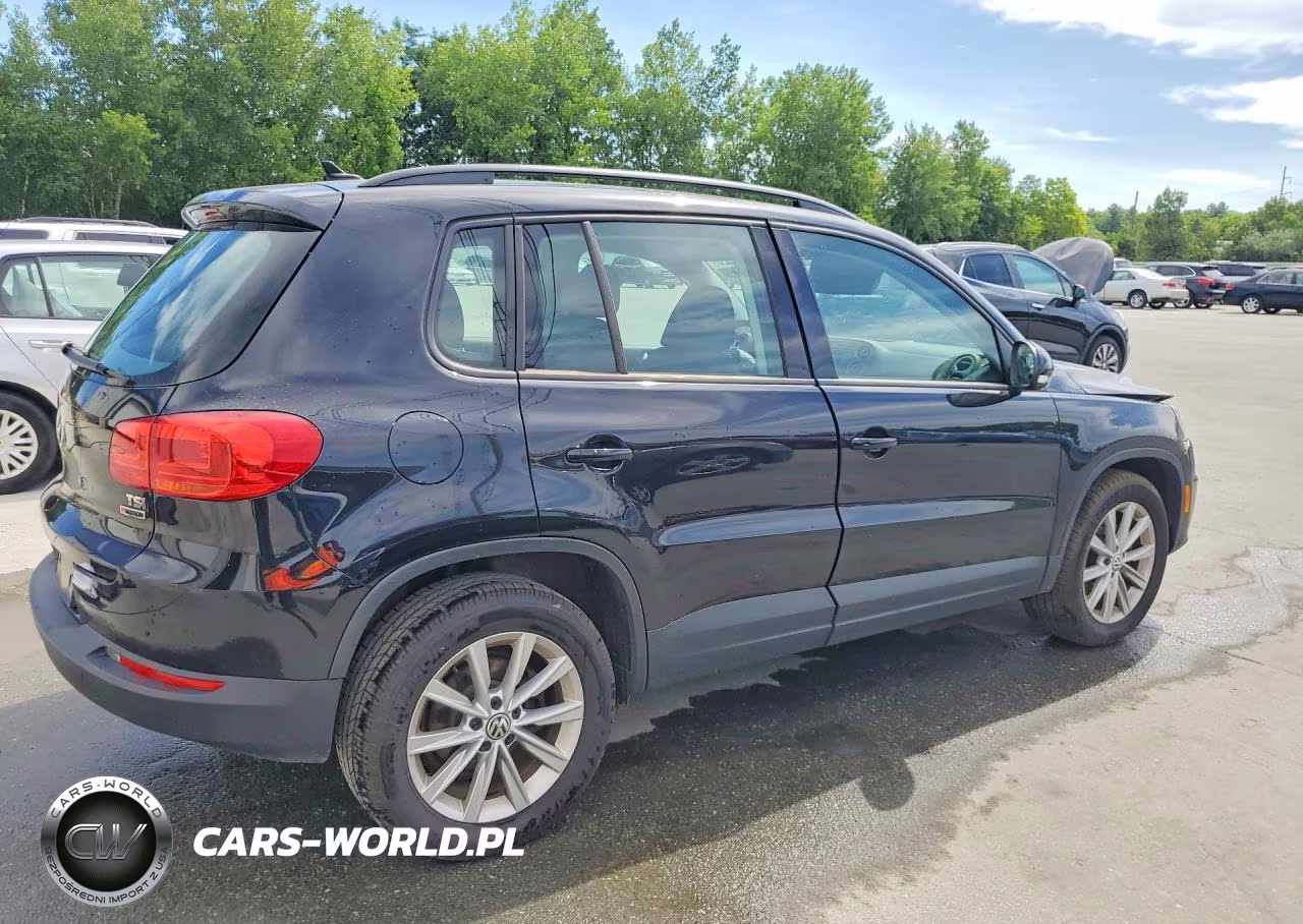 2017 Volkswagen Tiguan S VIN:WVGBV7AX2HK049940 - 3