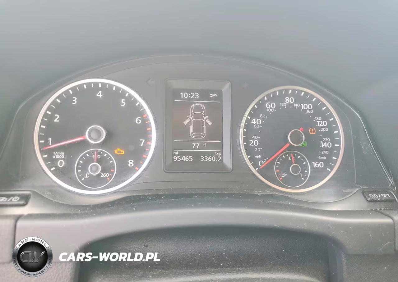 2017 Volkswagen Tiguan S VIN:WVGBV7AX2HK049940 - 9