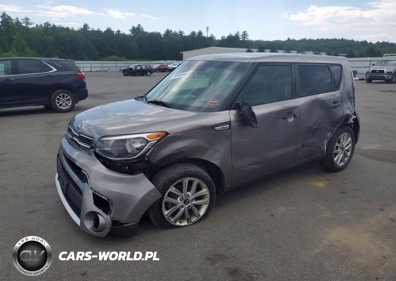 2017 Kia Soul + VIN:KNDJP3A55H7415166 - 1