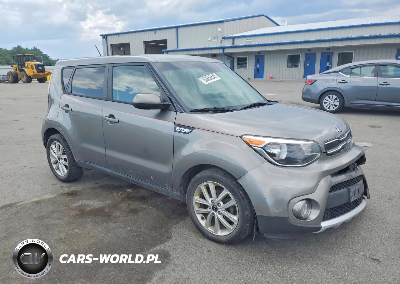 2017 Kia Soul + VIN:KNDJP3A55H7415166 - 4