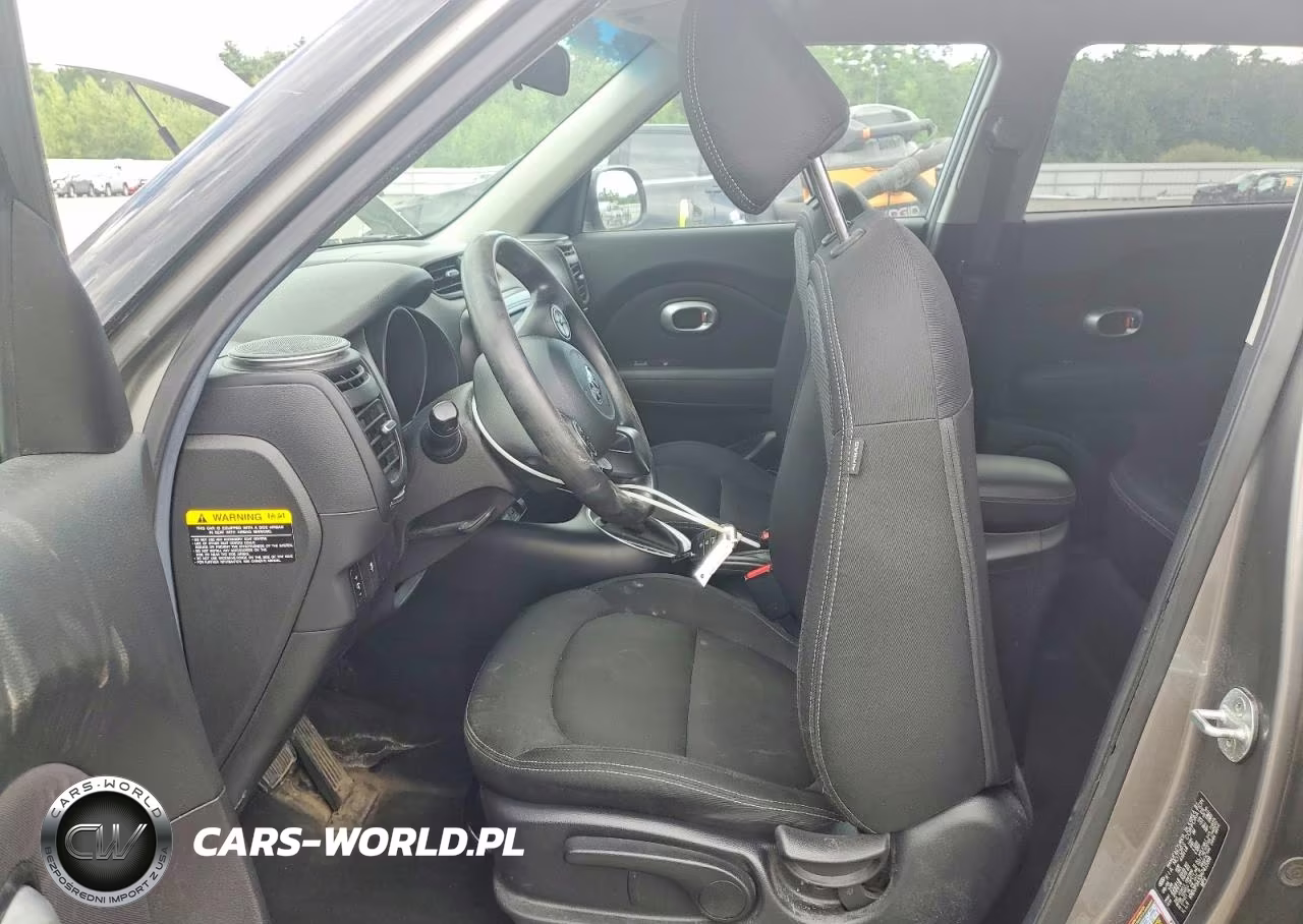 2017 Kia Soul + VIN:KNDJP3A55H7415166 - 7