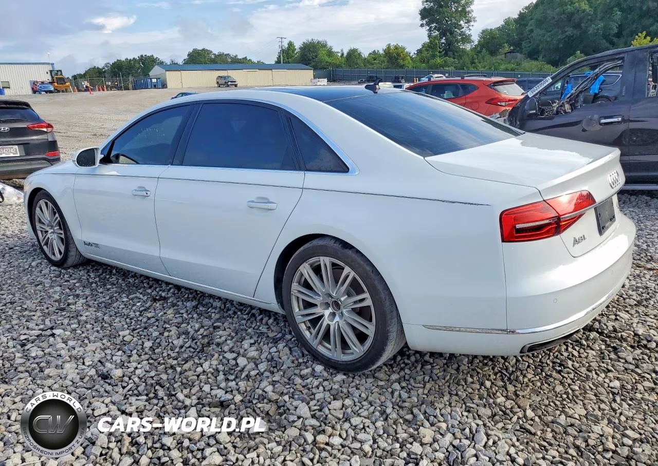 2015 Audi A8 L Quattro VIN:WAU32AFD1FN031015 - 2