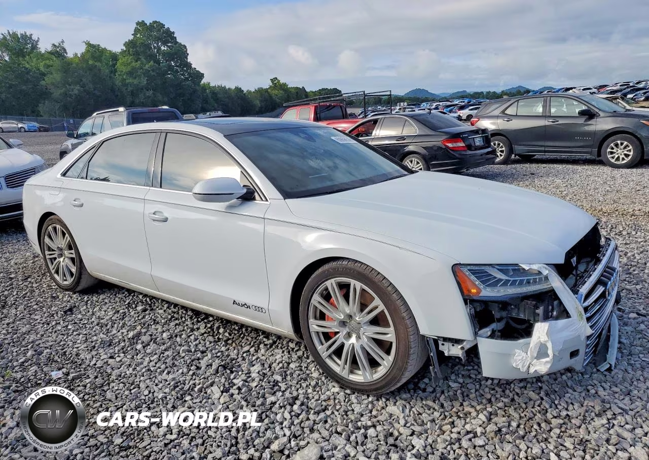 2015 Audi A8 L Quattro VIN:WAU32AFD1FN031015 - 4
