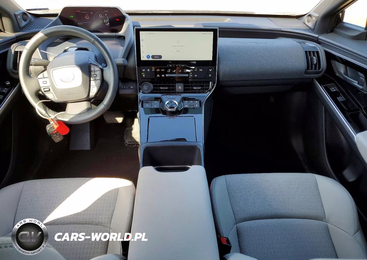 2025 Toyota Bz4X Limited VIN:JTMABACA7SA096375 - 8