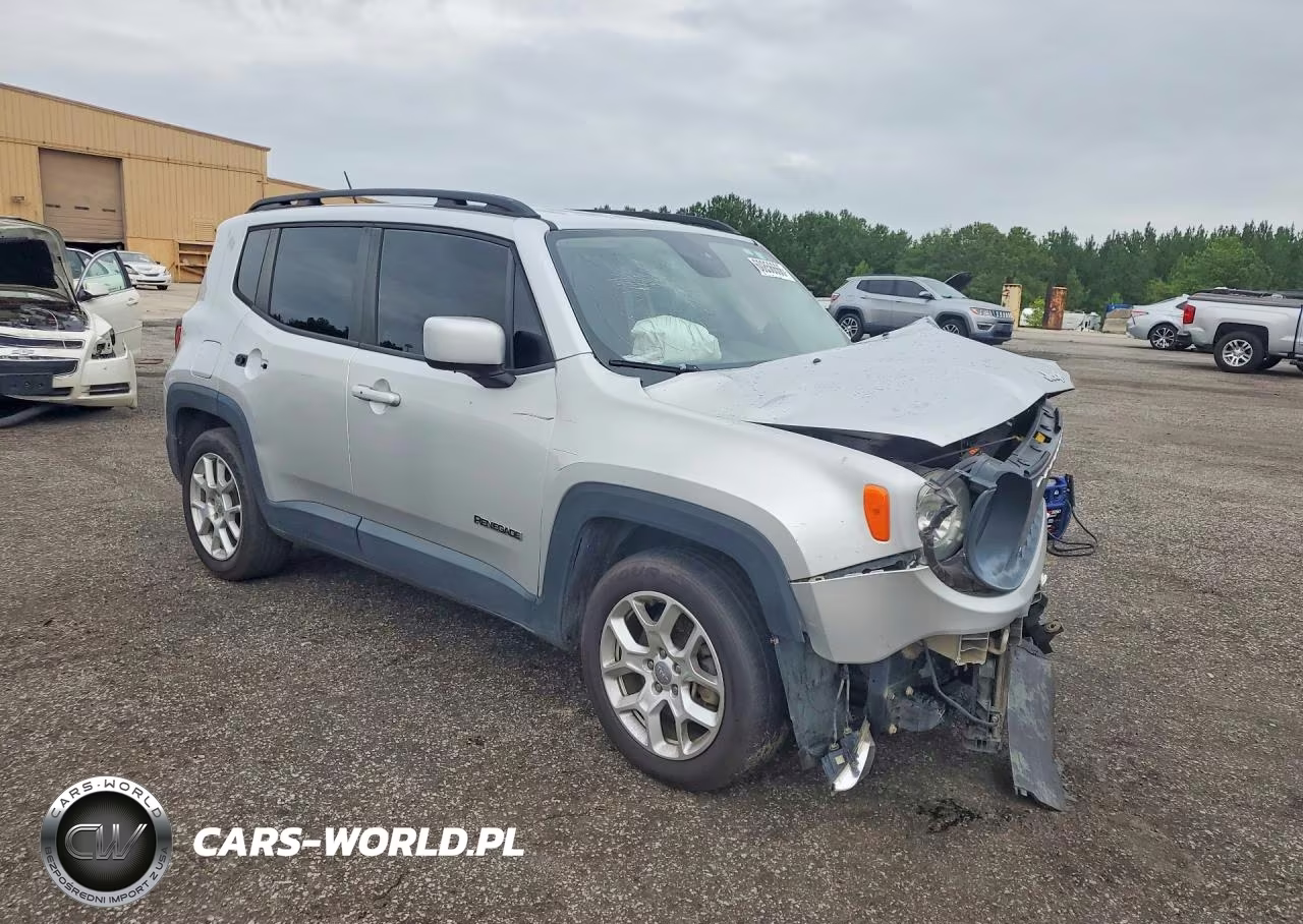 2016 Jeep Renegade Latitude VIN:ZACCJABT2GPC52313 - 4