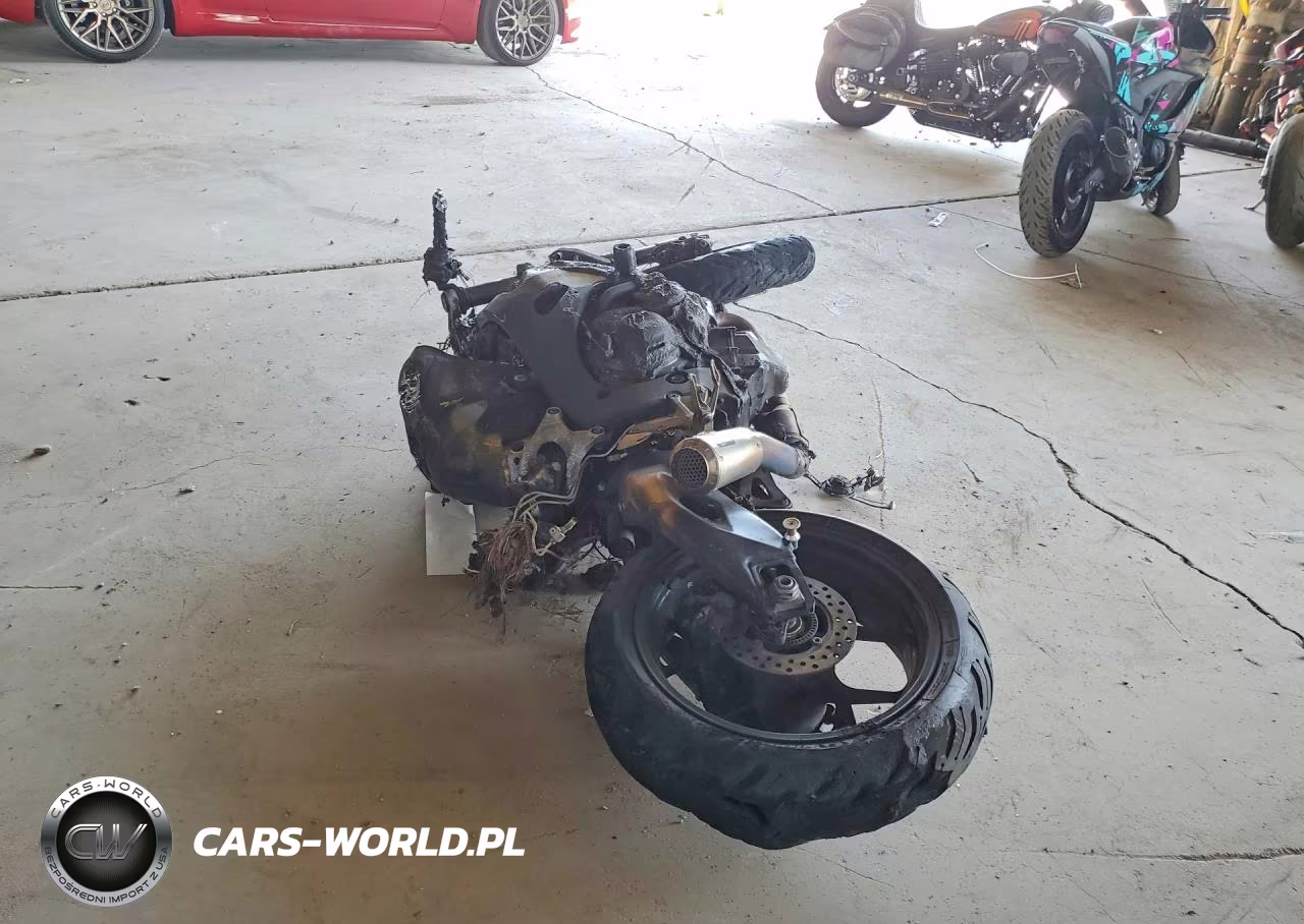 2025 Honda Cbr1000 Ra VIN:JH2SC7750SK800161 - 4