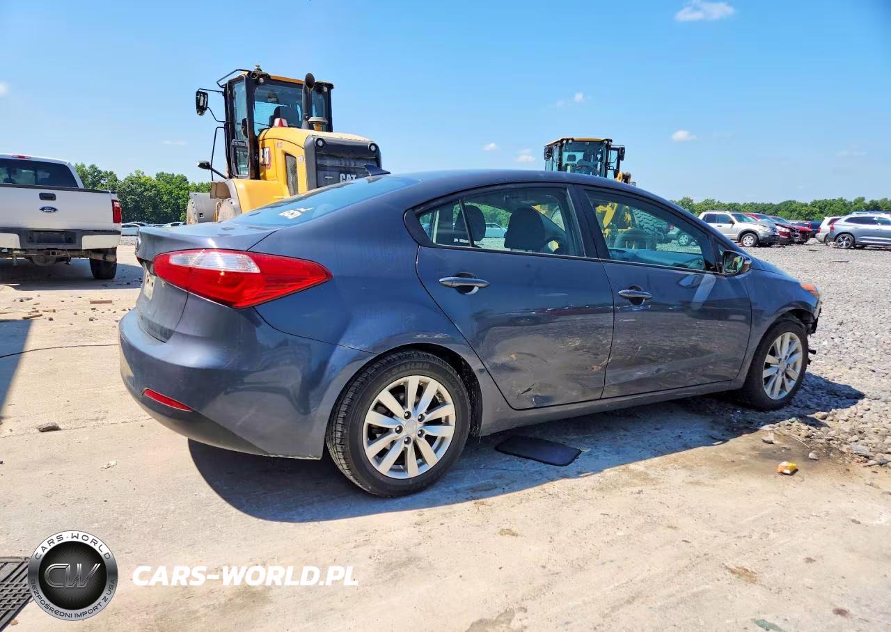 2015 Kia Forte Lx VIN:KNAFX4A68F5357306 - 3