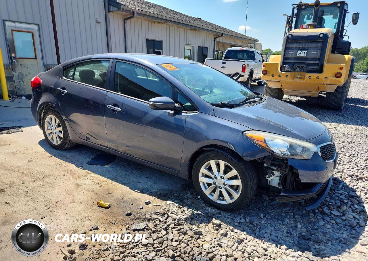 2015 Kia Forte Lx VIN:KNAFX4A68F5357306 - 4