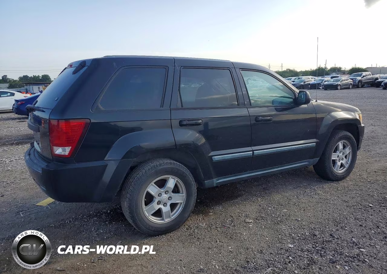 2007 Jeep Grand Cherokee Laredo-Columbia-Freedom VIN:1J8GS48K97C689656 - 3