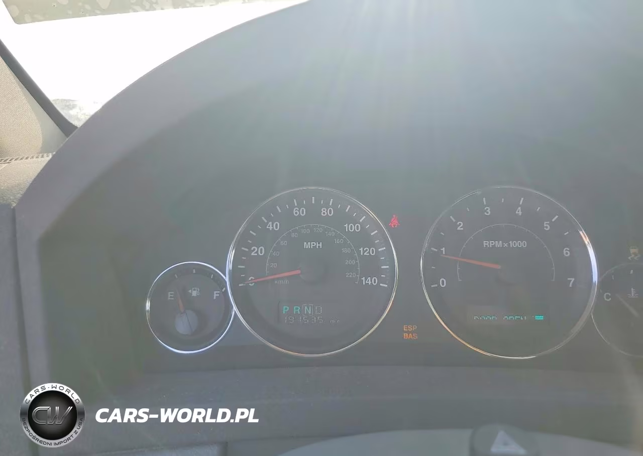 2007 Jeep Grand Cherokee Laredo-Columbia-Freedom VIN:1J8GS48K97C689656 - 9