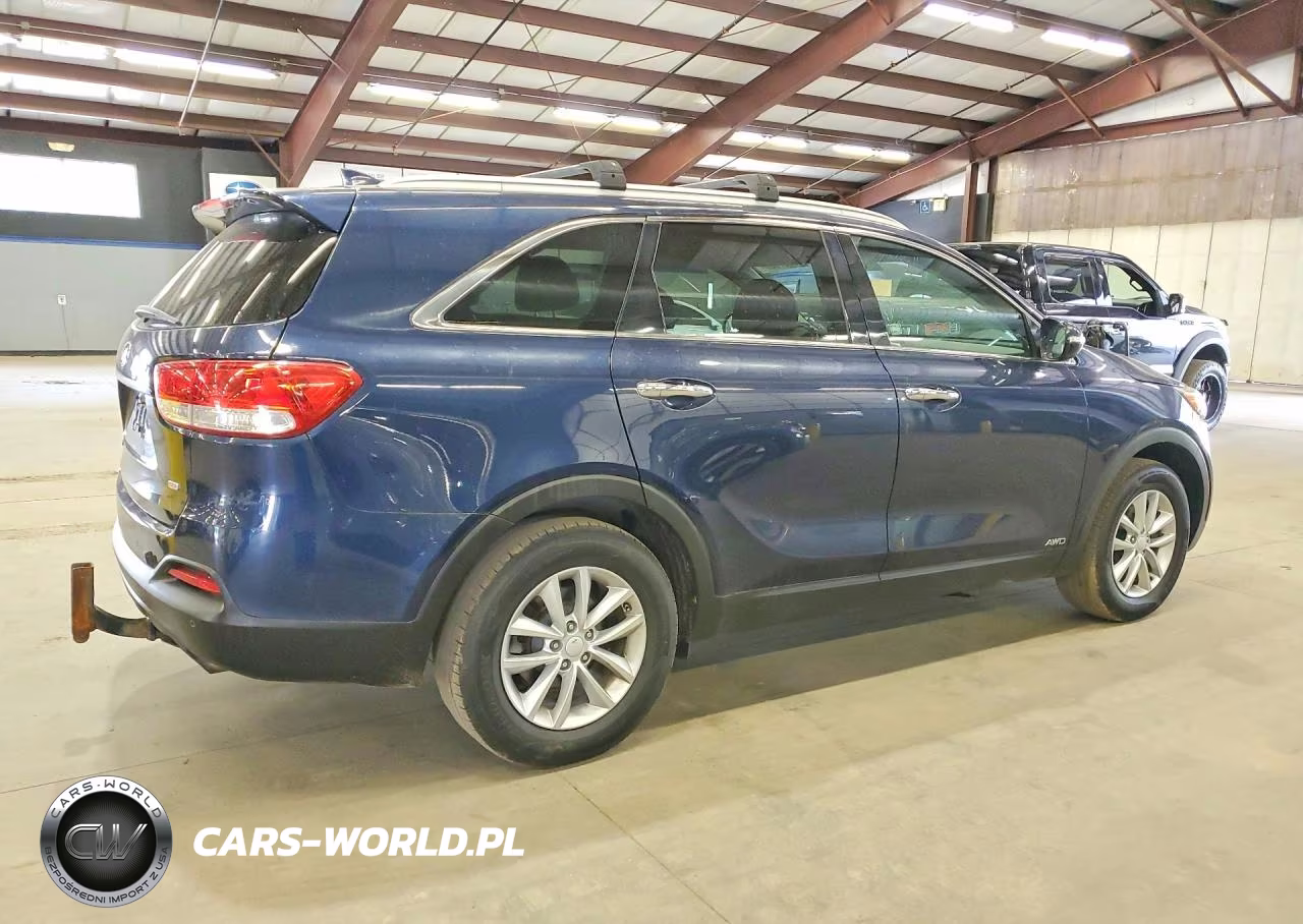 2018 Kia Sorento Lx VIN:5XYPGDA32JG352244 - 3