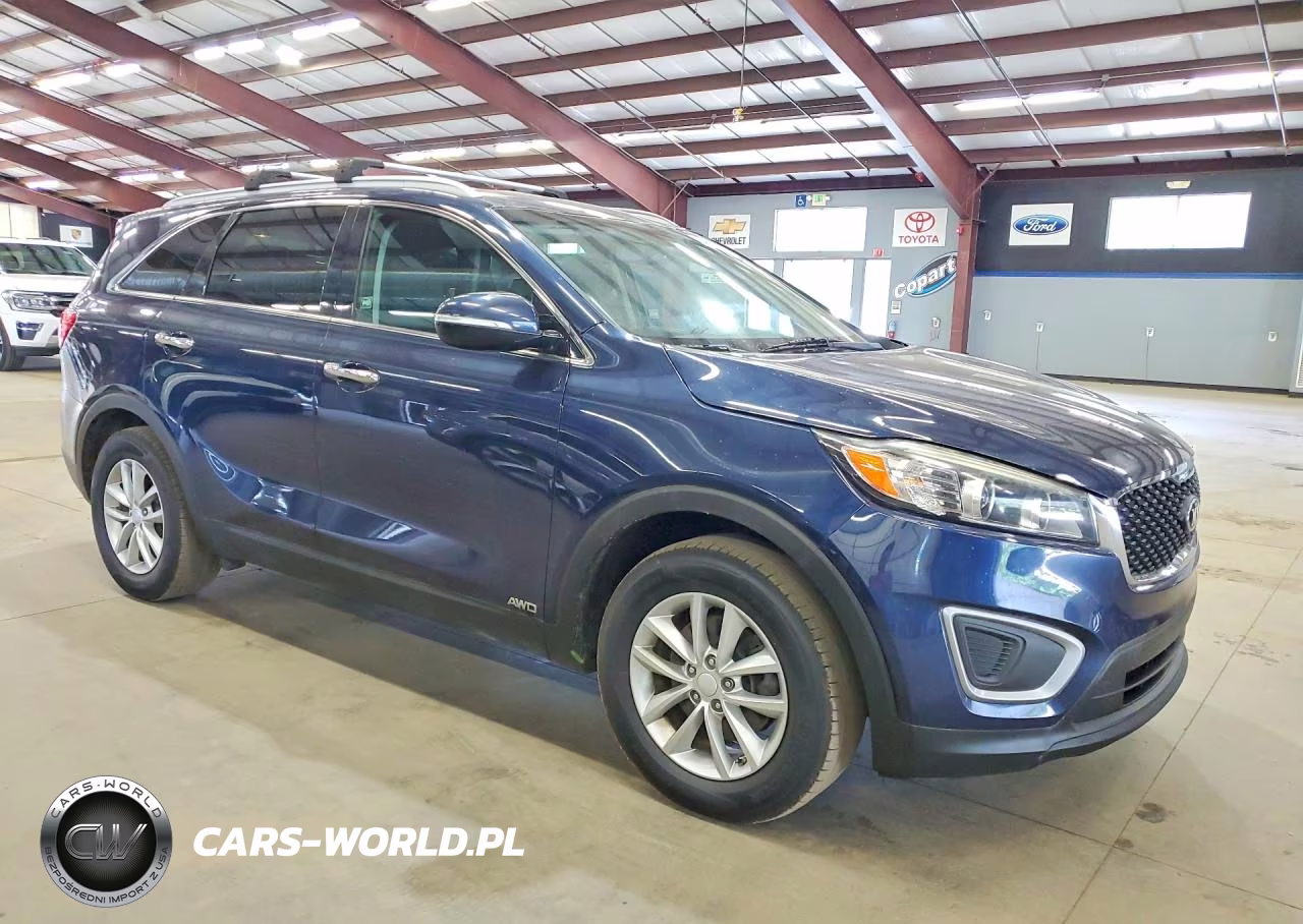 2018 Kia Sorento Lx VIN:5XYPGDA32JG352244 - 4