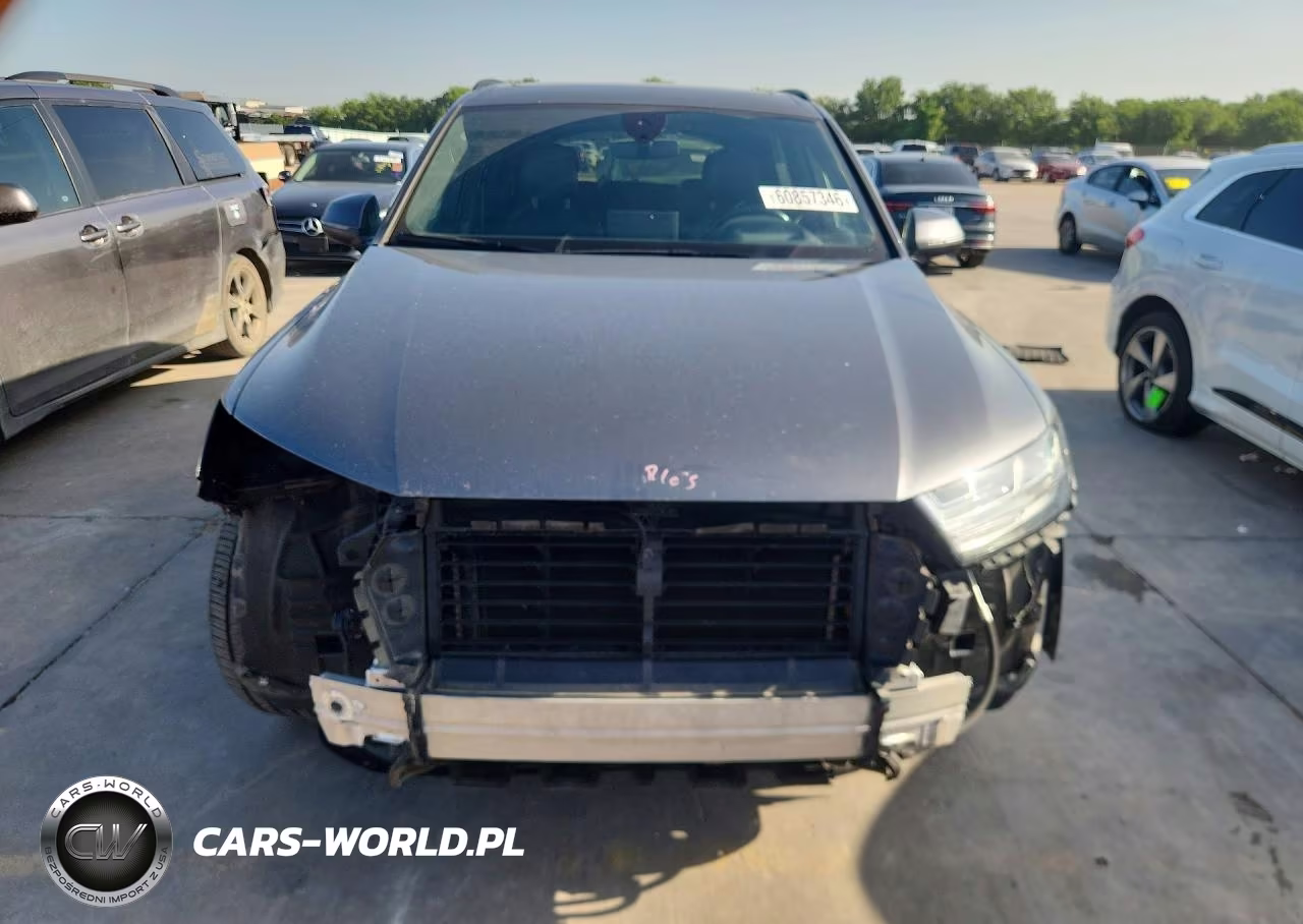 2019 Audi Q7 Technik S-Line VIN:WA1WAAF78KD011156 - 5