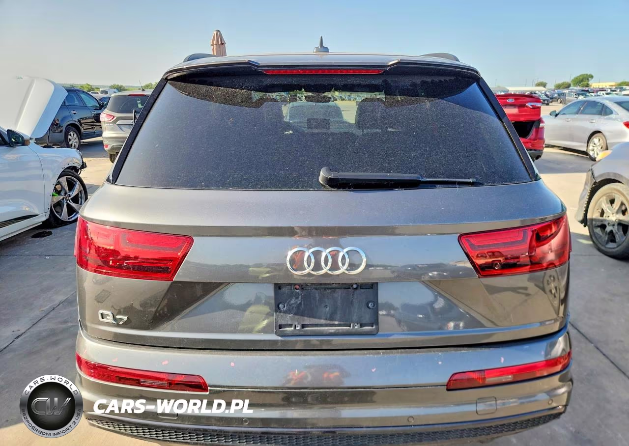 2019 Audi Q7 Technik S-Line VIN:WA1WAAF78KD011156 - 6
