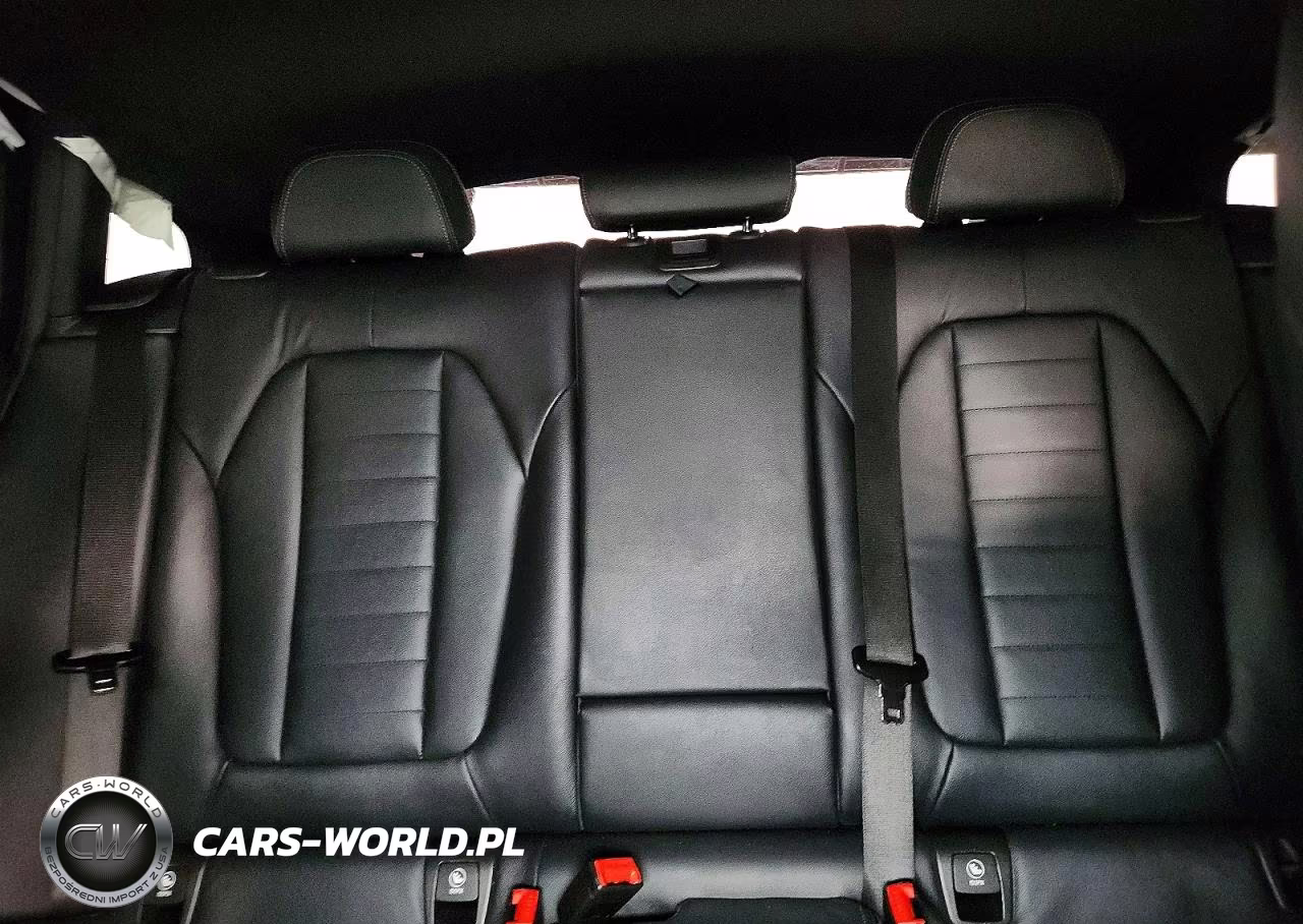 2019 BMW X4 xDrive30I VIN:5UXUJ3C58KLG55744 - 10