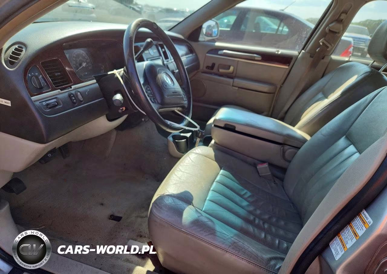 2003 Lincoln Town Car Executive VIN:1LNHM81W13Y699696 - 7