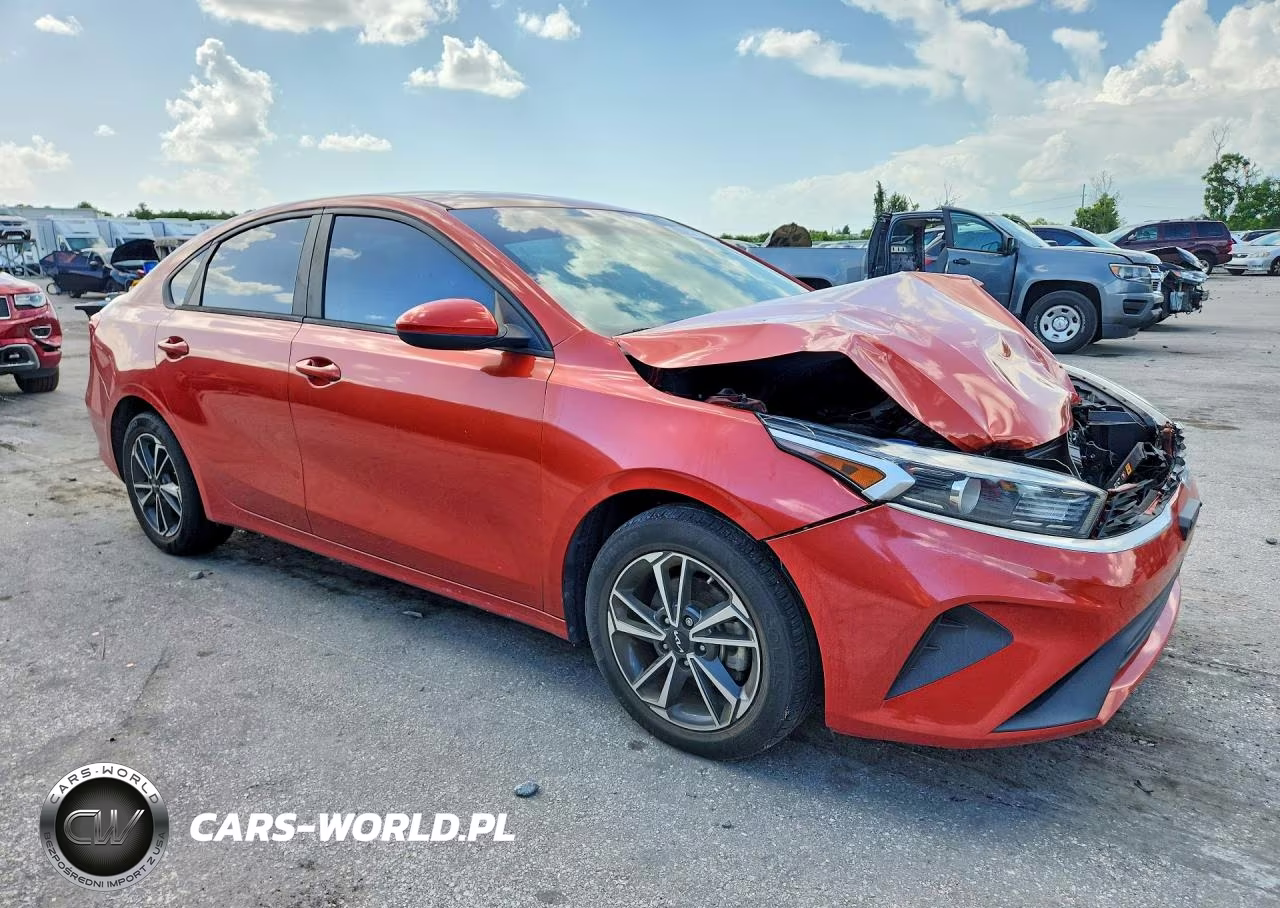 2023 Kia Forte Lxs VIN:3KPF24AD1PE509299 - 4