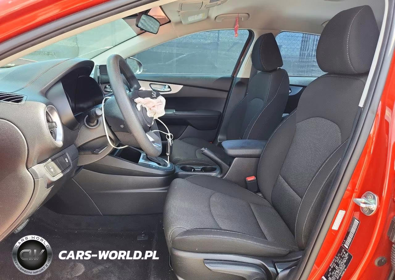 2023 Kia Forte Lxs VIN:3KPF24AD1PE509299 - 7