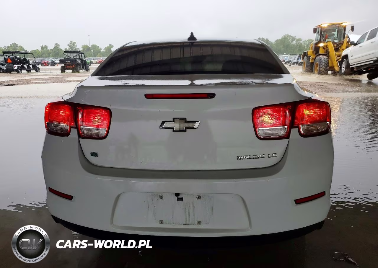 2015 Chevrolet Malibu Ls VIN:1G11B5SL9FF351443 - 6