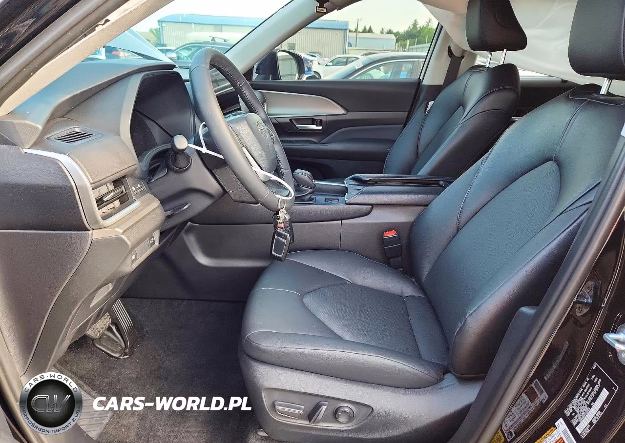 2026 Toyota Grand Highlander Hybrid Xle VIN:5TDACAB54TS100338 - 7