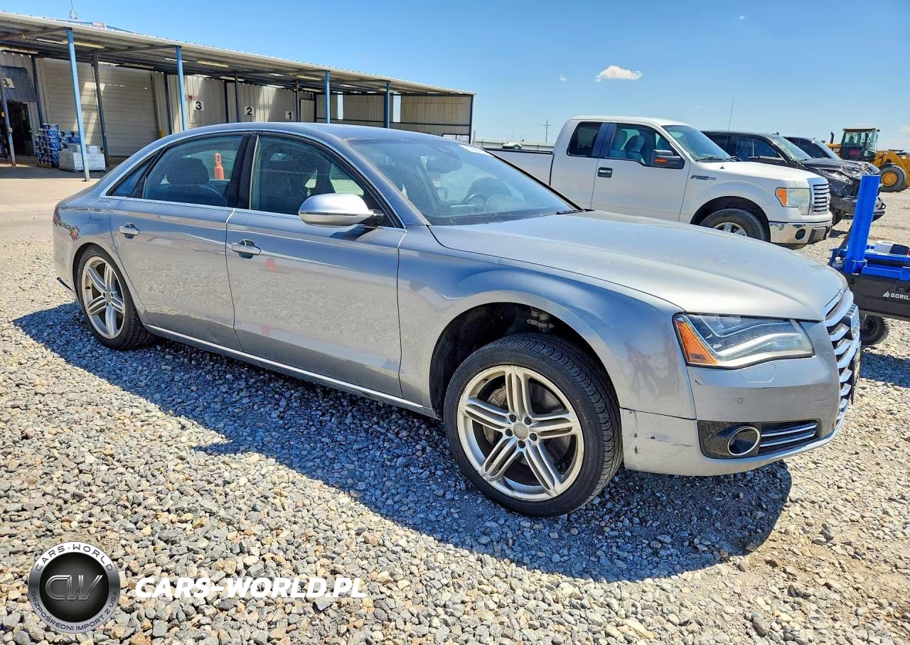 2013 Audi A8 L Quattro VIN:WAURGAFD0DN019947 - 4