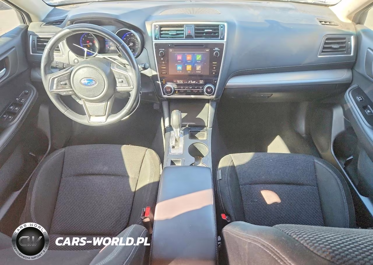 2018 Subaru Outback 2.5I Premium VIN:4S4BSACC5J3352226 - 8