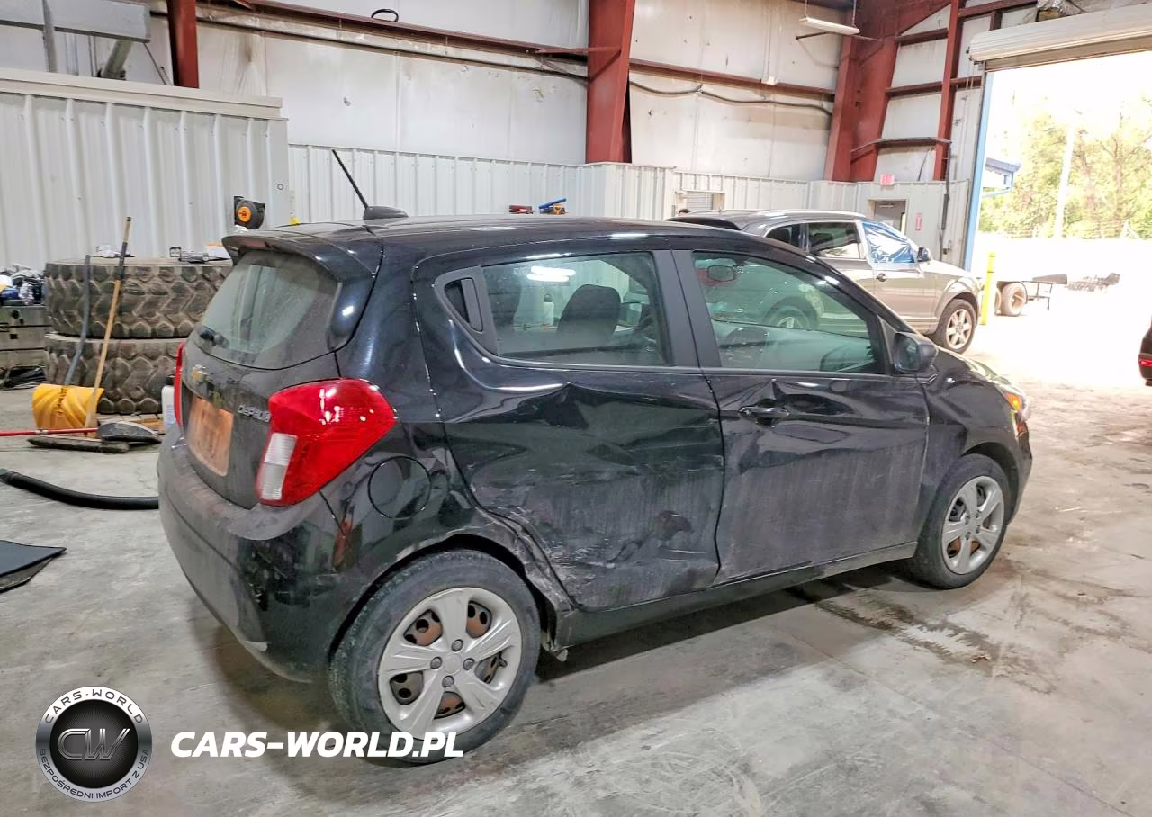 2020 Chevrolet Spark Ls VIN:KL8CB6SAXLC400417 - 3