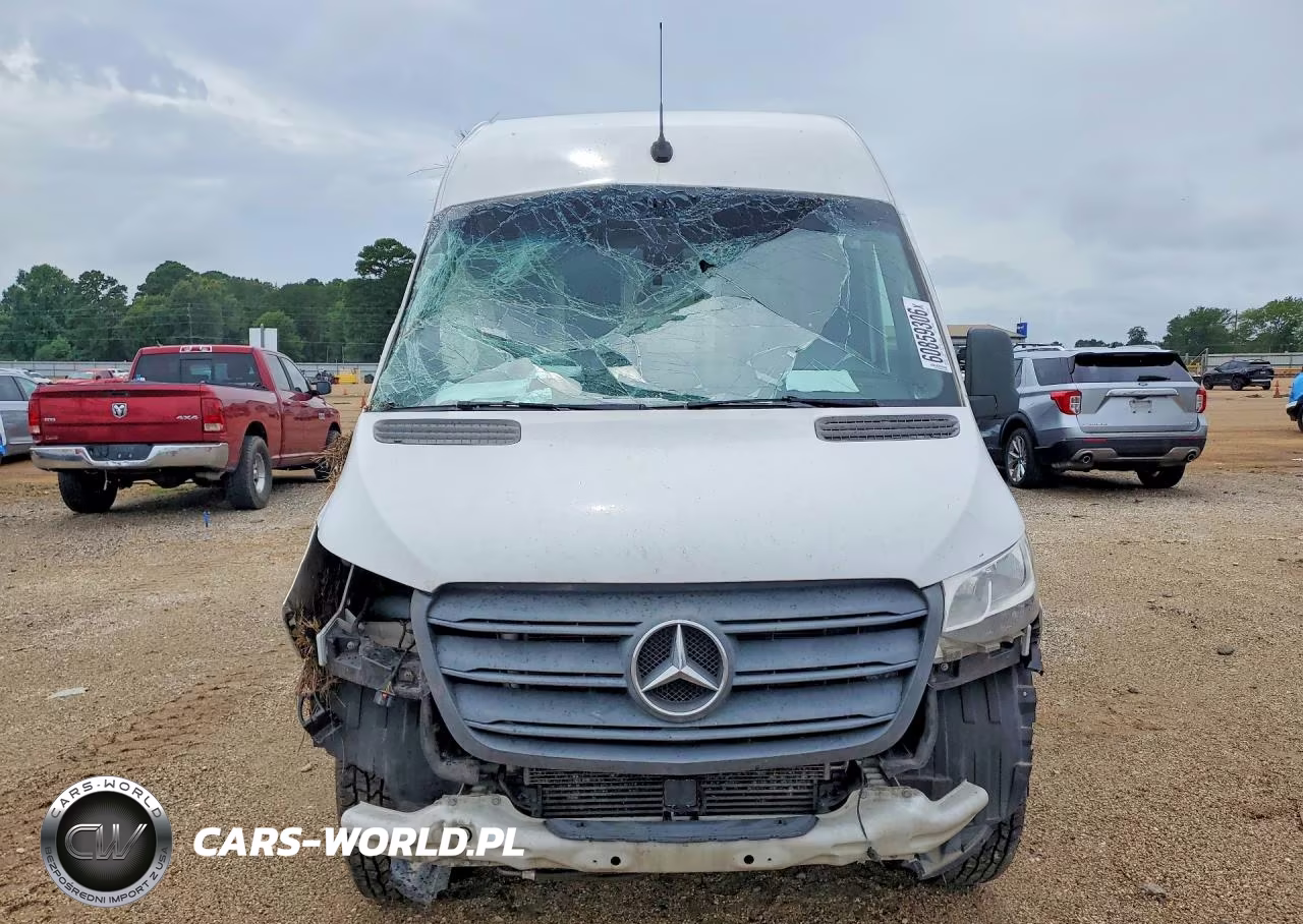 2020 Mercedes-Benz Sprinter 2500 Delivery Van VIN:W1Y40CHY7LT031337 - 5