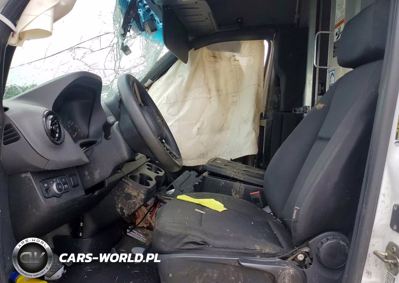 2020 Mercedes-Benz Sprinter 2500 Delivery Van VIN:W1Y40CHY7LT031337 - 7