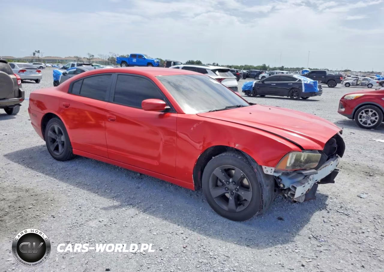 2011 Dodge Charger VIN:2B3CL3CG6BH576884 - 4
