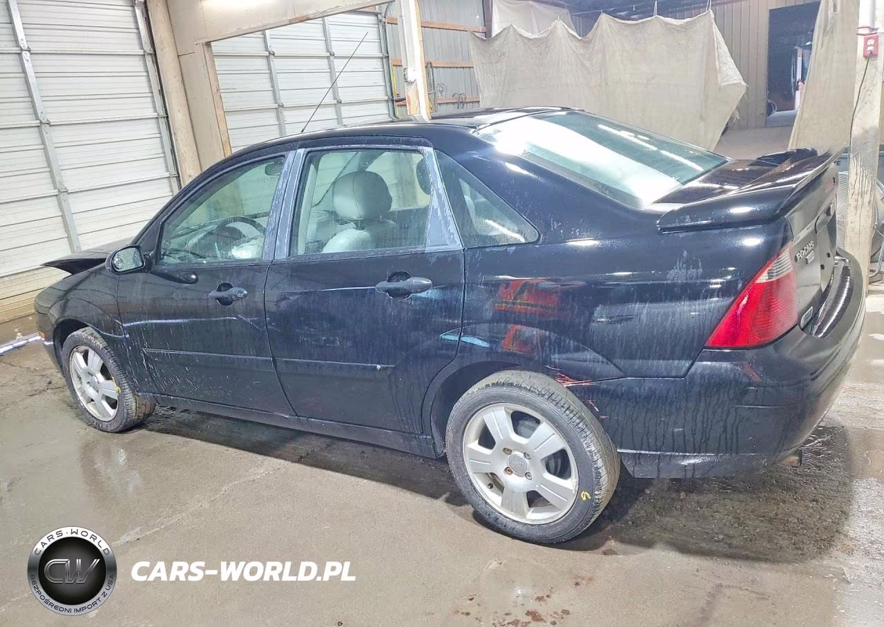 2007 Ford Focus Zx4 VIN:1FAHP34N67W242925 - 2