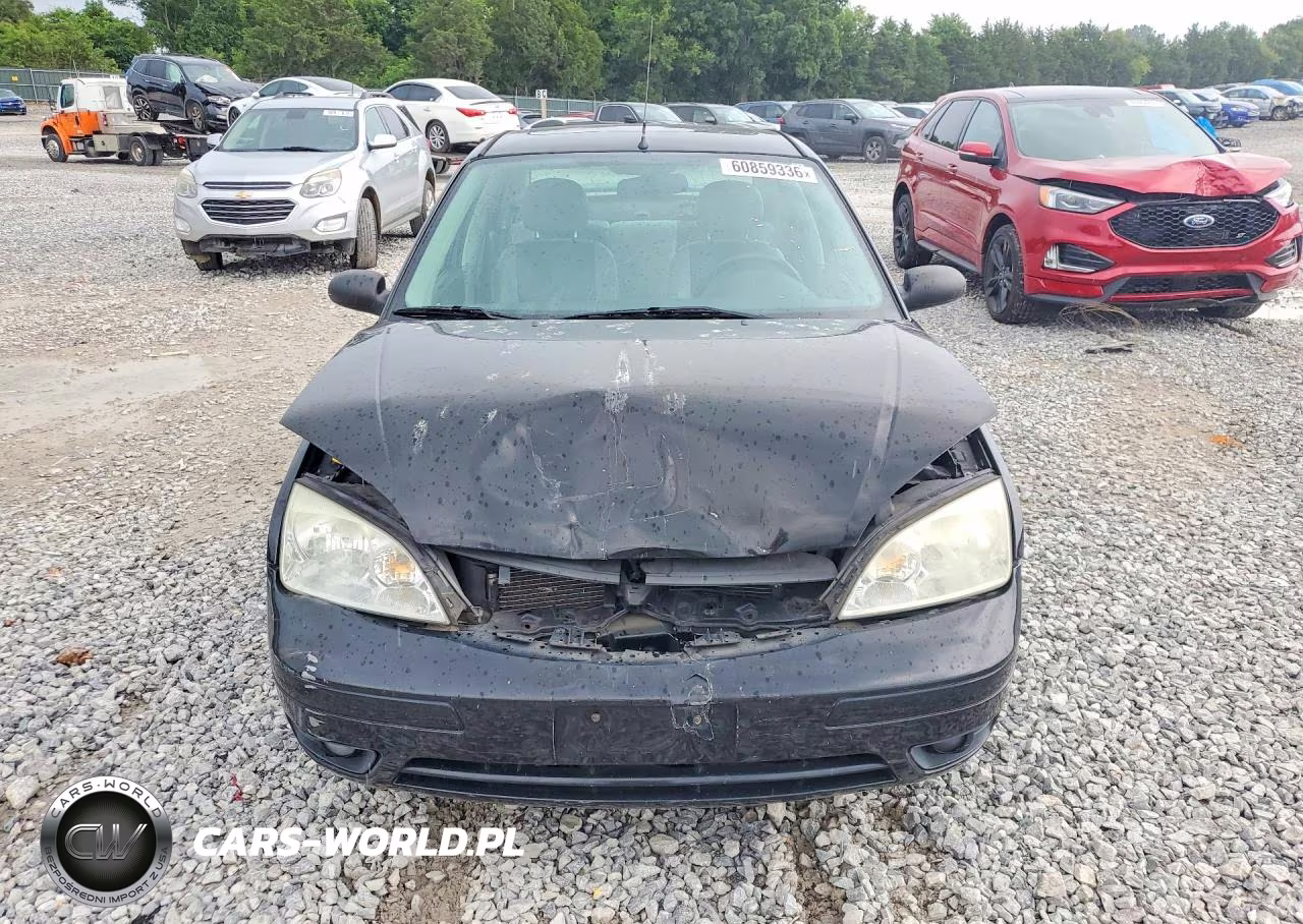 2007 Ford Focus Zx4 VIN:1FAHP34N67W242925 - 5