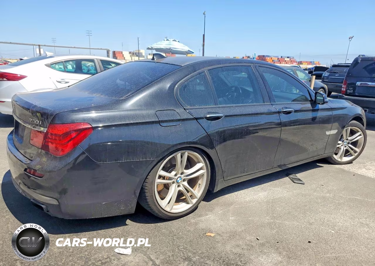 2013 BMW 750 I VIN:WBAYA8C59DC996616 - 3