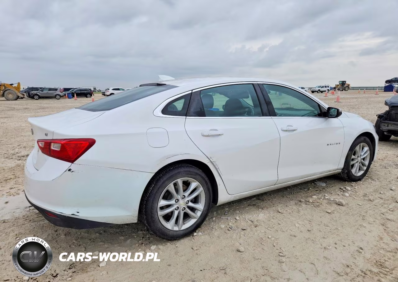 2016 Chevrolet Malibu Lt VIN:1G1ZE5ST5GF302364 - 3