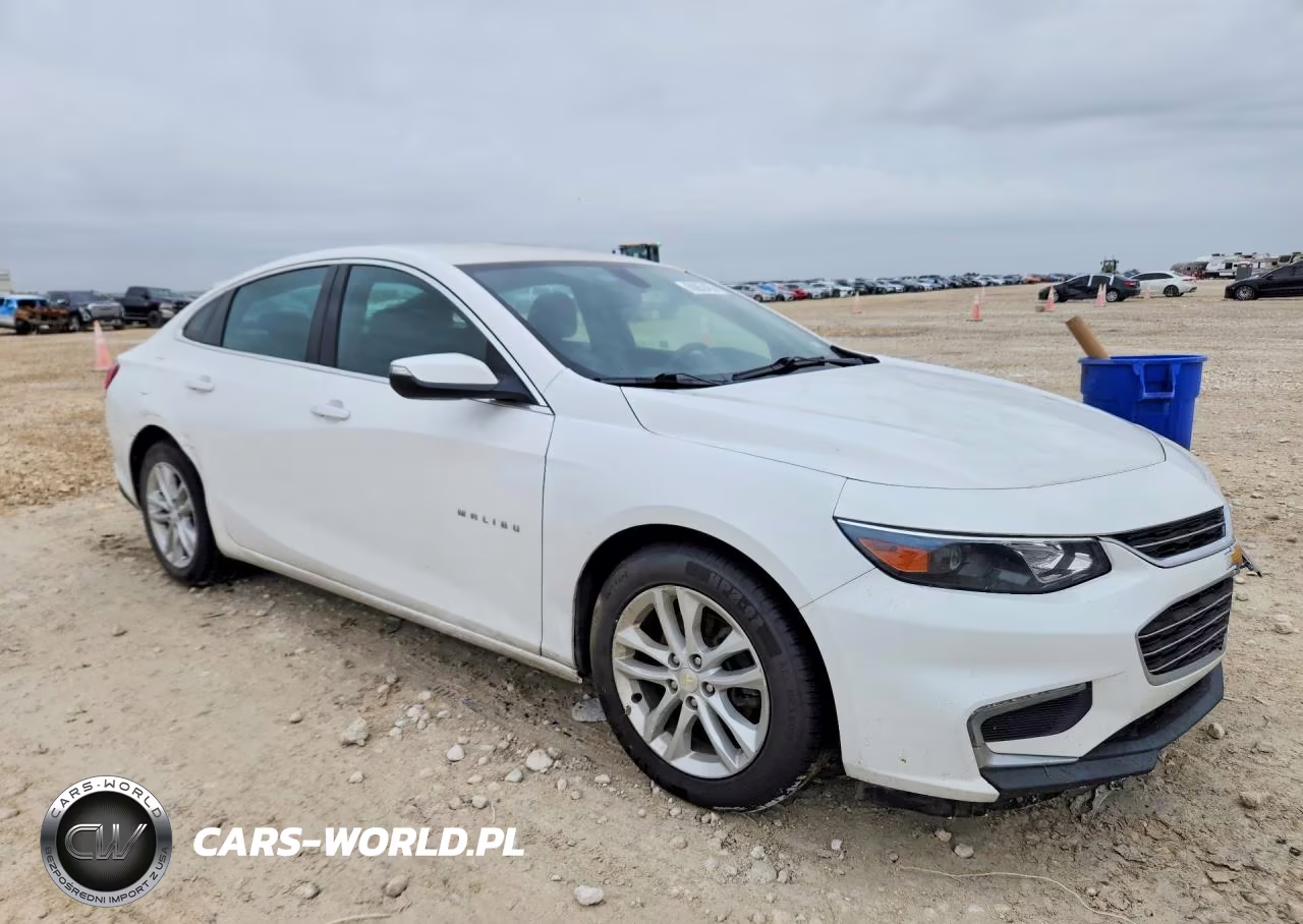 2016 Chevrolet Malibu Lt VIN:1G1ZE5ST5GF302364 - 4