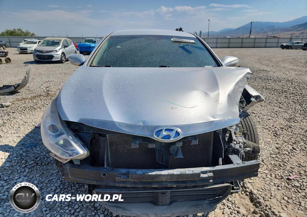 2012 Hyundai Sonata Hybrid VIN:KMHEC4A48CA020397 - 5