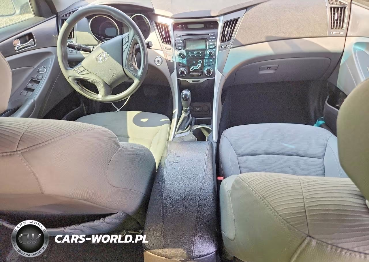 2012 Hyundai Sonata Hybrid VIN:KMHEC4A48CA020397 - 8