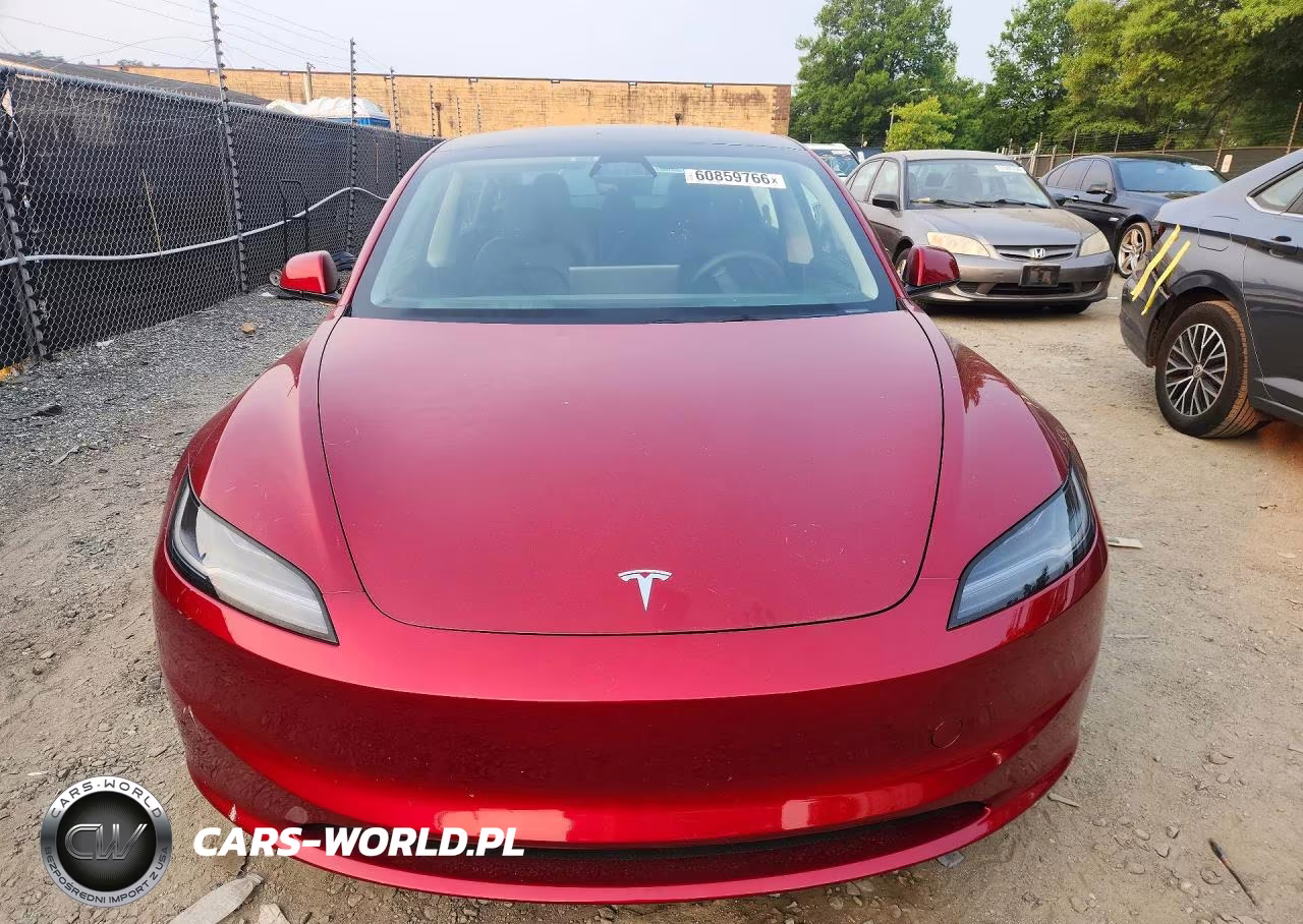 2025 Tesla Model 3 VIN:5YJ3E1EA7SF971605 - 5