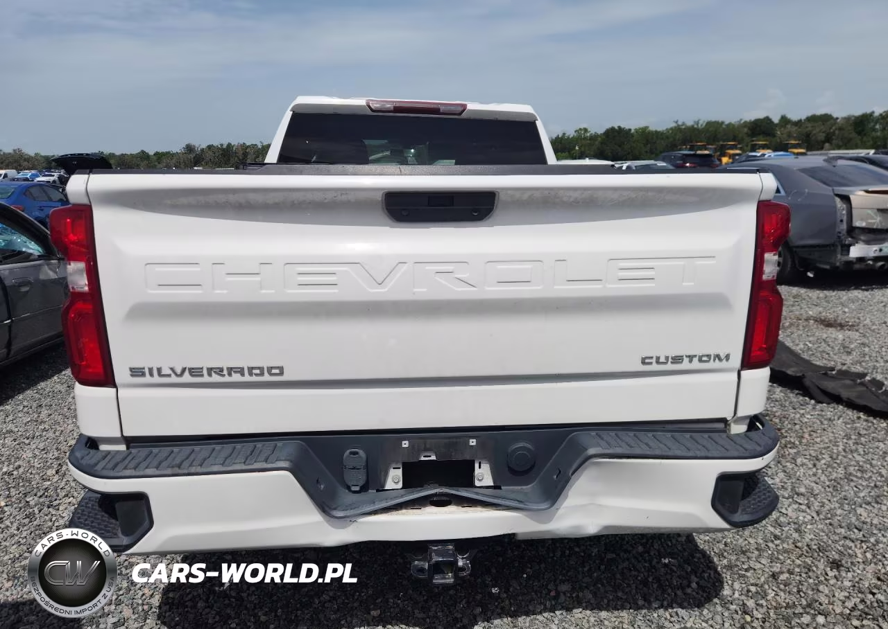 2022 Chevrolet Silverado Ltd C1500 Custom VIN:1GCRWBEK1NZ206362 - 6