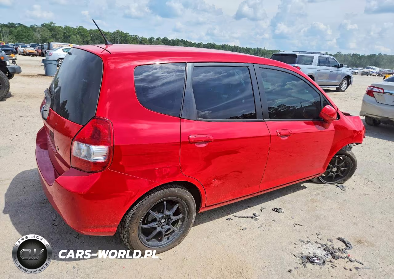 2008 Honda Fit VIN:JHMGD38438S061742 - 3