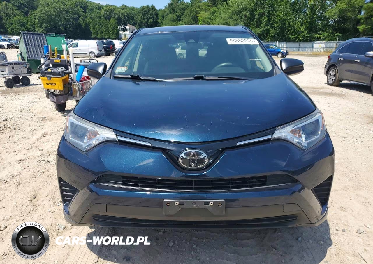 2018 Toyota Rav4 Le VIN:JTMBFREV7JJ232459 - 5