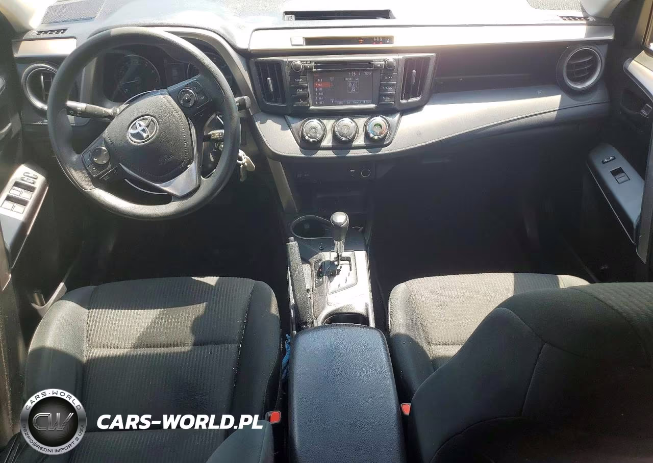 2018 Toyota Rav4 Le VIN:JTMBFREV7JJ232459 - 8