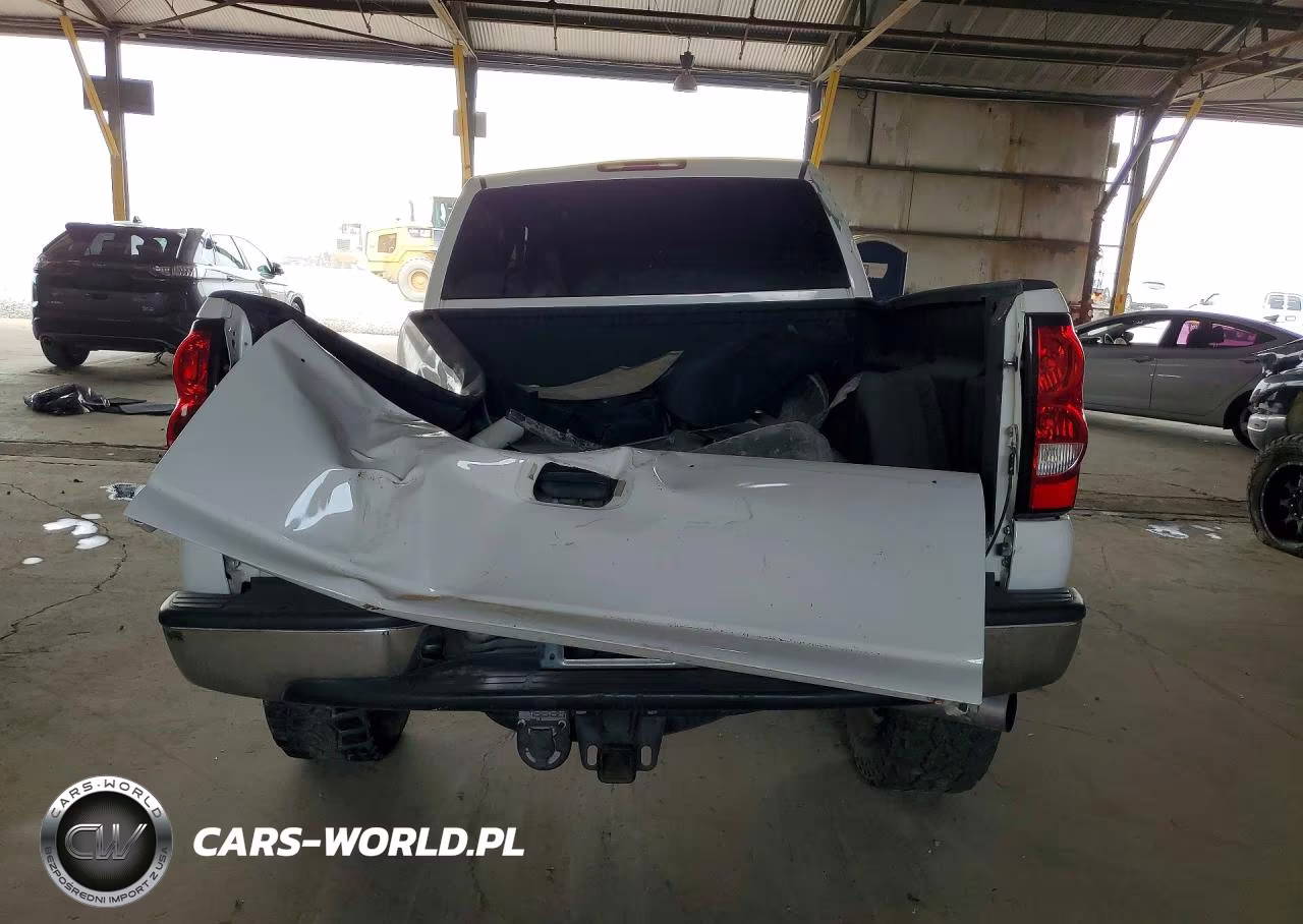 2006 Chevrolet Silverado C2500 Heavy Duty VIN:1GCHC23D56F188234 - 6