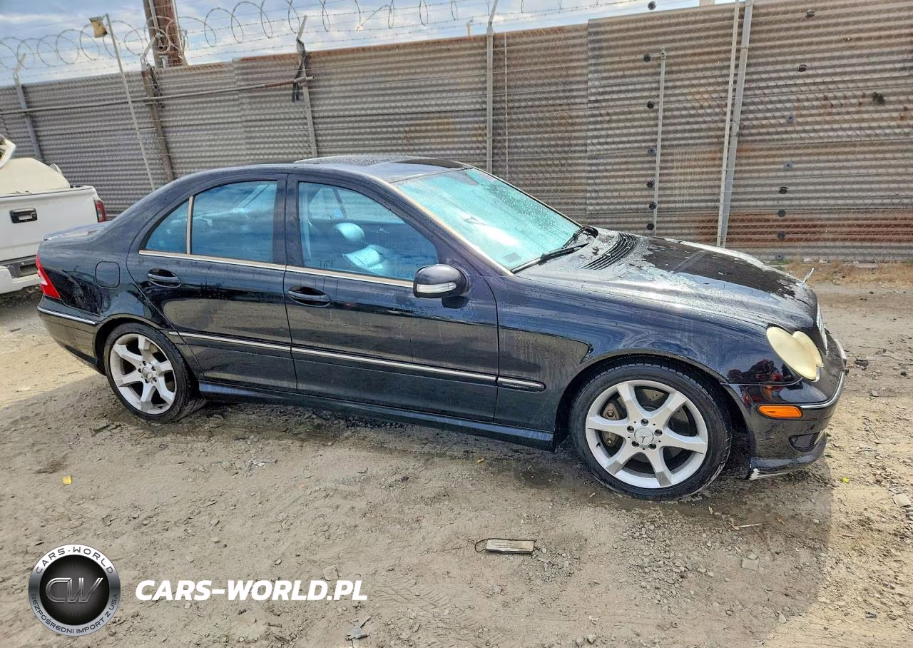 2007 Mercedes-Benz C 230 VIN:WDBRF52H07A918050 - 4